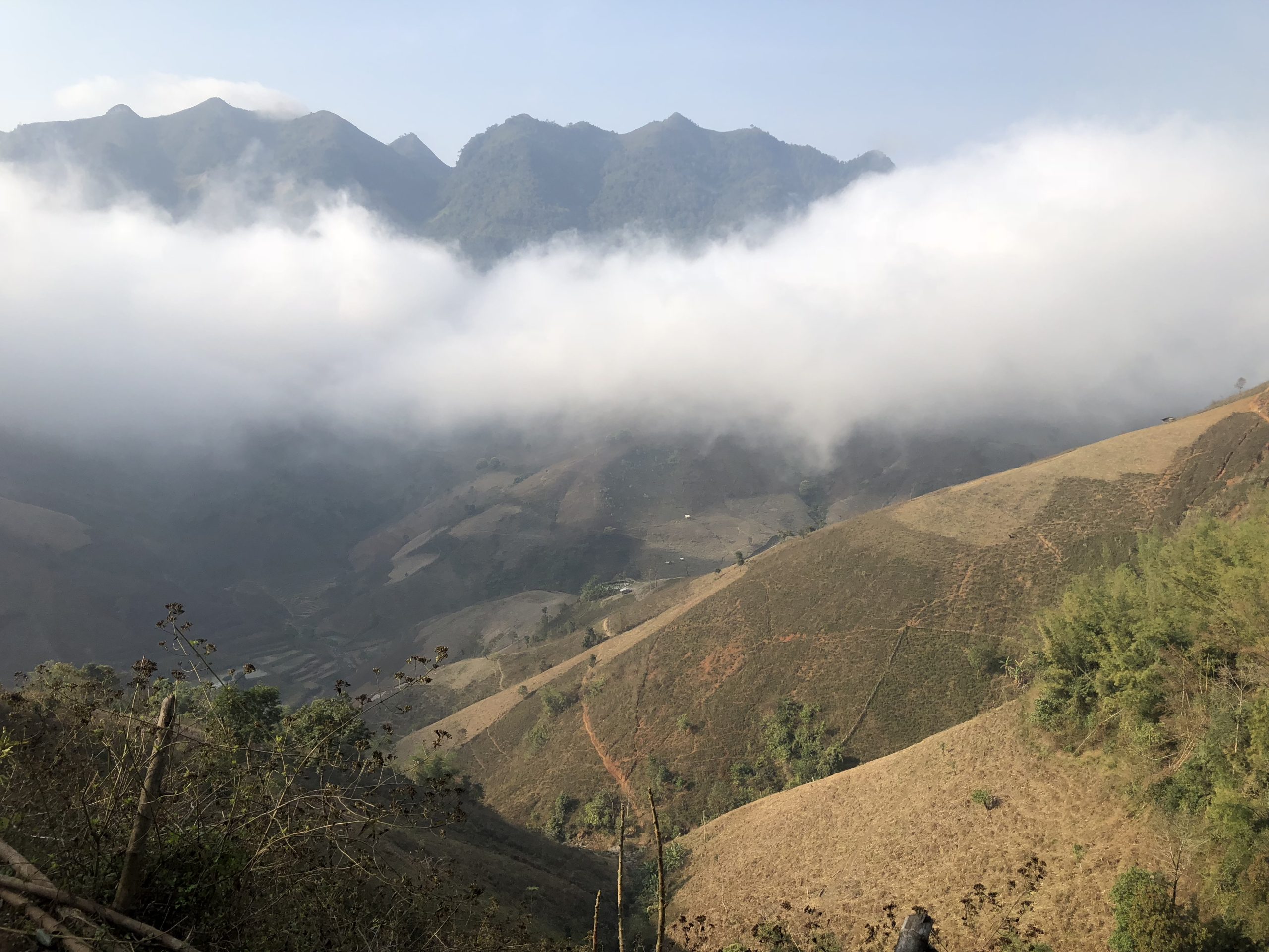 Sapa Cycling Tour: 3-Day Adventure through Ethnic Hmong & Red Dao Villages